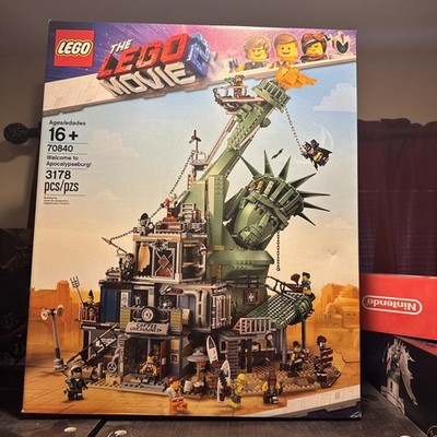 Welcome to Apocalypseburg! #70840 from Movie 2 () – Pokémon card