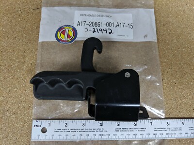 パーツ Rssy Hood Latch RH for Freightliner. S&S # S-21942 Ref.# A17