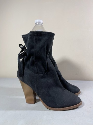 BLACK HEELED PULL ON ANKLE BOOTS SIZE 