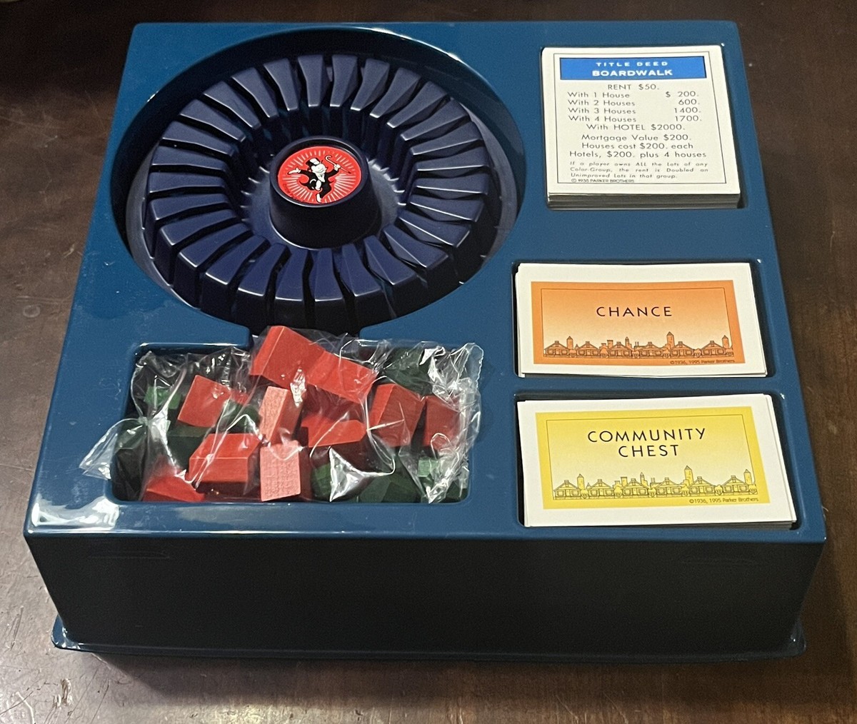 モノポリー cm3dmju Monopoly Deluxe Anniversary Edition: Tray, Spin Rack, Title