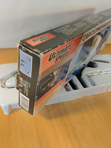 Car Clothes Hanger - Car Travel Accessory - Clothes Hanger Attached To Headrest - Picture 7 of 9