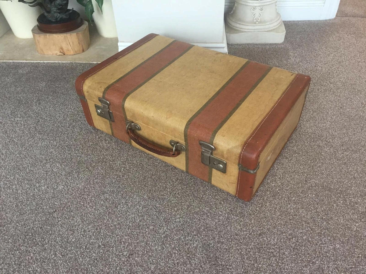 Victor trolley hotsell bags price