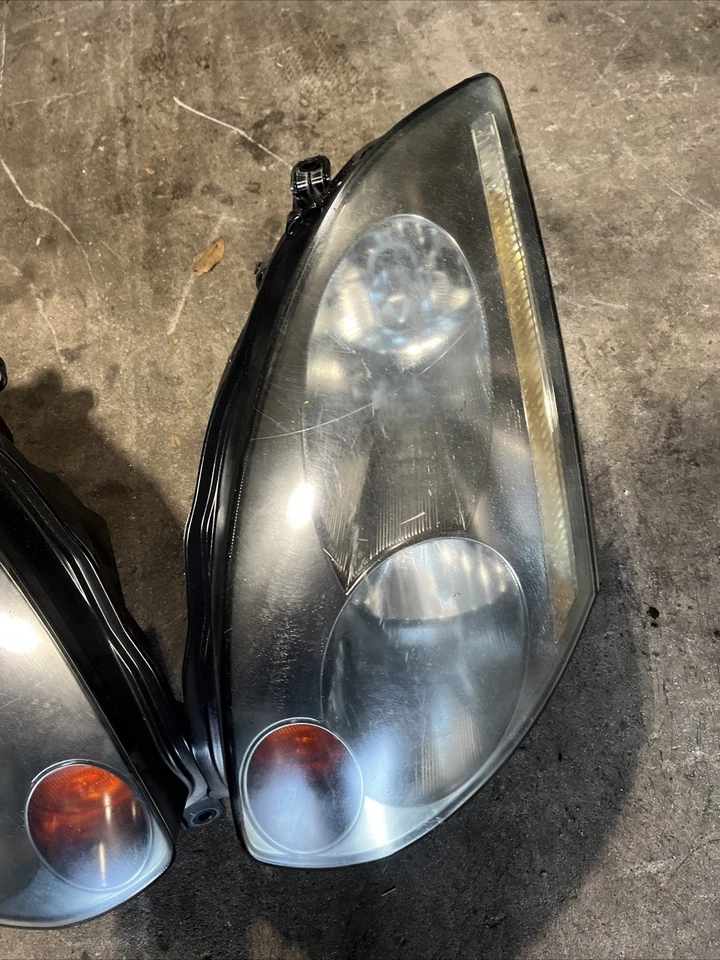 2003 05 INFINITI G35 Coupé LH RH HID XENON HEADLIGHT OEM - Image 3 of 4