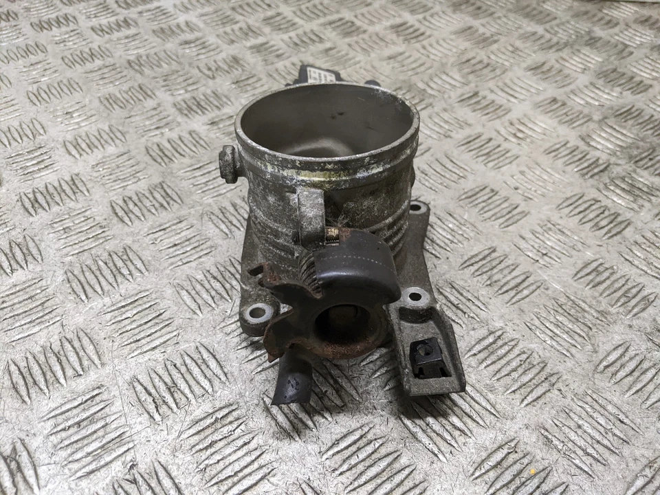 Porsche Boxster 986 1996-1999 2.5 M96.20 carrocería del acelerador 99660616001 Foto 3 de 4