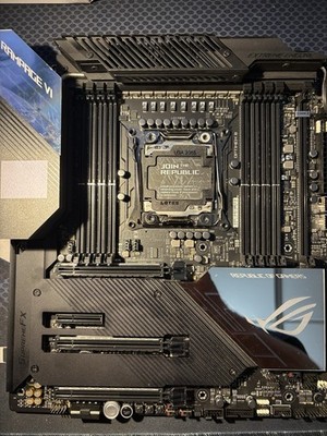 ASUS ROG Rampage VI Extreme Encore ATX LGA2066 DDR4 M.2 PCIe x16 USB