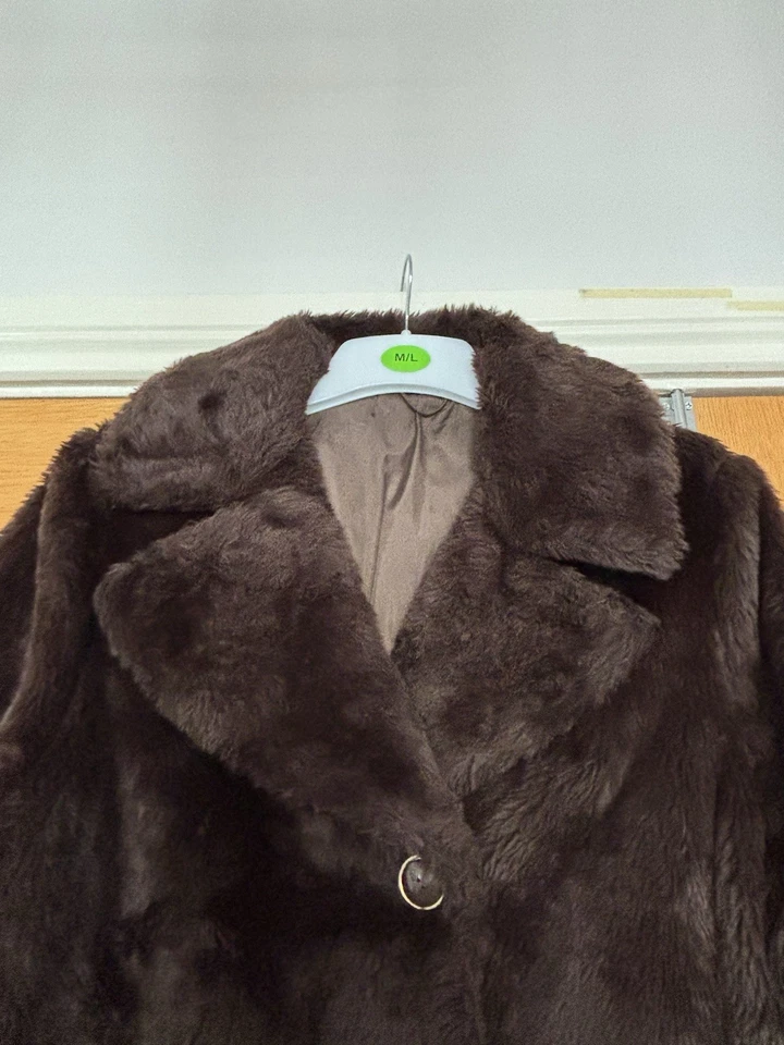 Vintage Dunbar Chocolate Brown Faux Fur Coat. Fully Lined, Size 18 - Image 3 of 4