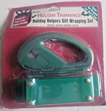 NEW DARICE HOLIDAY TRIMMIN HELPER GIFT WRAPPING:PAPER CUTTER,RIBBON SHREDDER SET