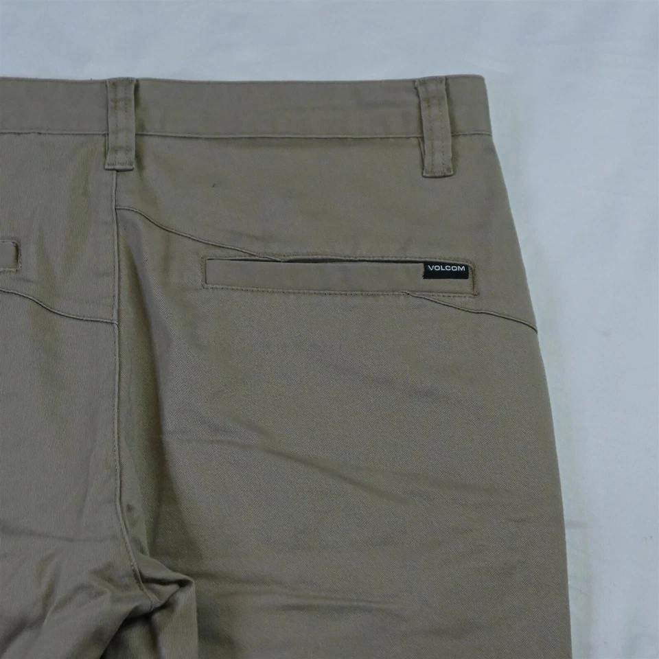Volcom 30 x 11" Khaki A09117V3 Vmonty Stretch True to This Chino Shorts - Image 4 of 4