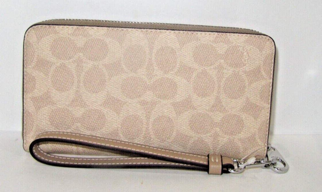 【COACH】SIGNATURE WALLET Coach New CW778 Long Zip Around Wallet Signature Canvas Sand and