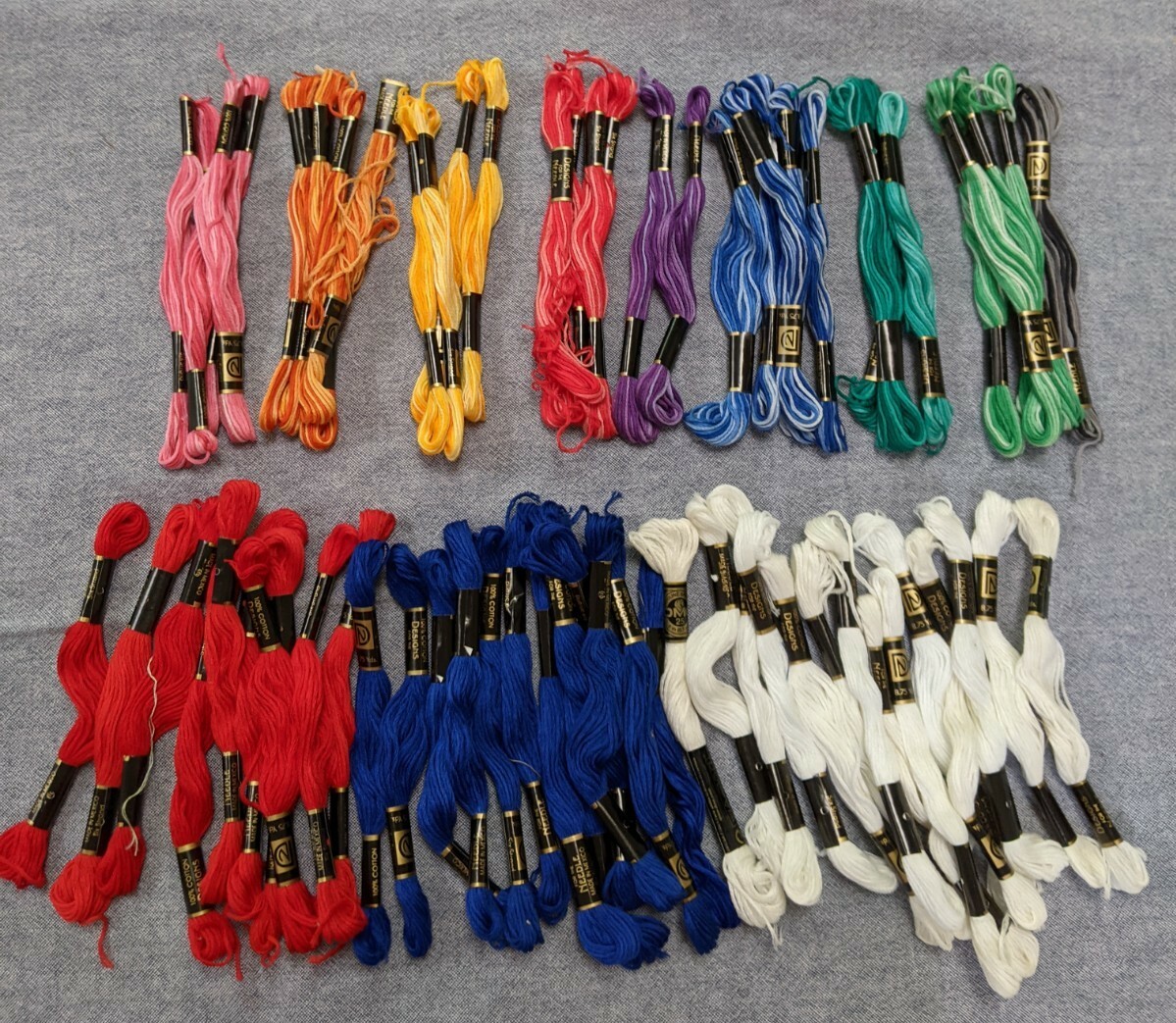 トップス THEREDTHREAD S logo bare tops THEREDTHREAD / ザレッドスレッド】S logo fluffy bare tops