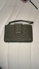 Steve Madden Bchev Quilted Wristlet olive green