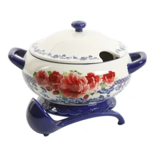 The Pioneer Woman Frontier Rose Cobalt Ceramic 3.17-Quart Soup Tureen with Ladle