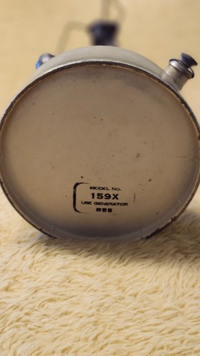 Coleman Gas Lamp Model 159X Dated 7-68 - Picture 15 of 17