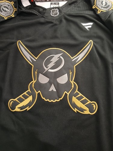 Men's Tampa Bay Lightning Nikita Kucherov #86 Alternate Jersey XL