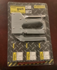 Workzone Heavy-Duty Staple Gun with 3000 Staples & staple remover