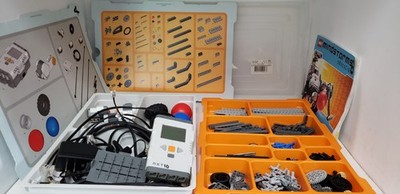 LEGO 9797 MINDSTORMS EDUCATION BASE SET (INCOMPLETE SET)