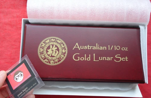 Coin Box Hard Coin Case for Lunar Series I,3 (may fit others) 4 12x 1/10 oz Gold