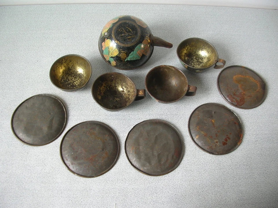 Ancienne dinette métal sérigraphié décor japonisant service à thé maison poupée - Photo 4/4