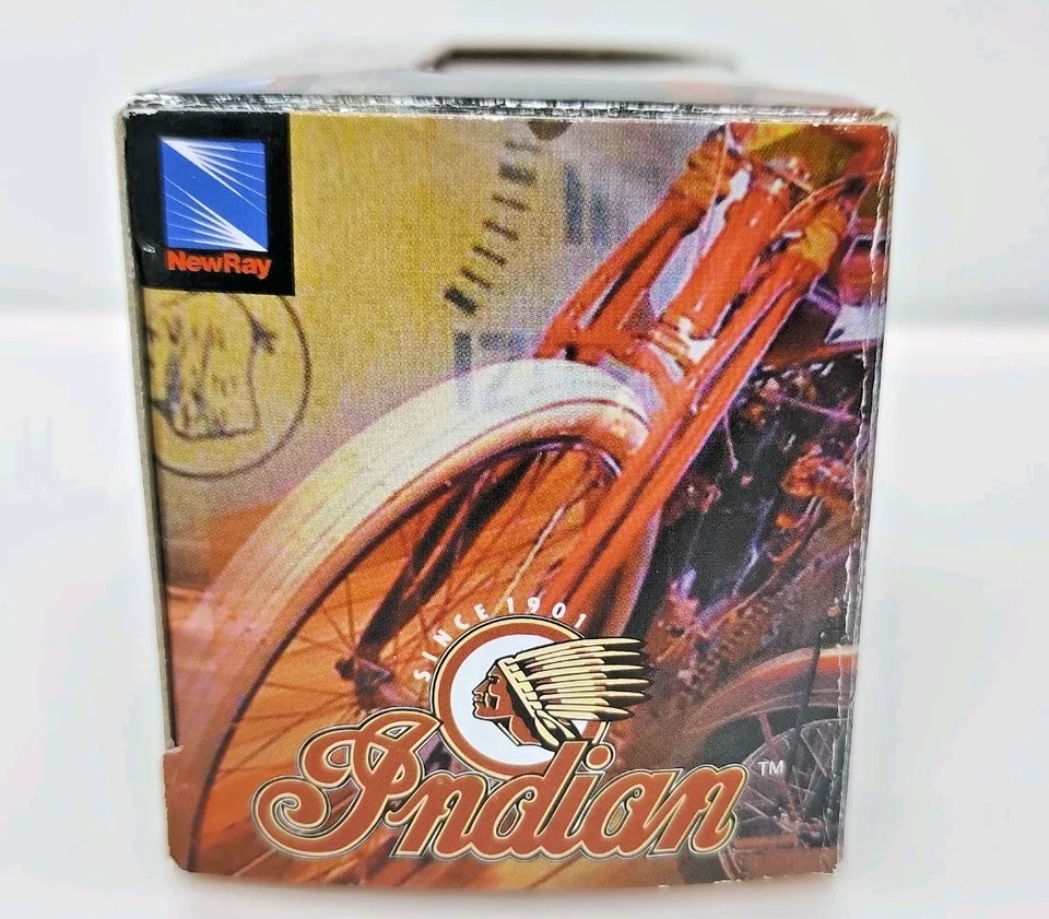 1947 Indian Chief Red Motorcycle New-Ray Toy & Co. 1/32 Die-Cast With Plastic - Image 2 of 4