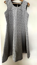 Merona Dress Medium Black Sheath Stretch Career Office Work Classic LBD Party