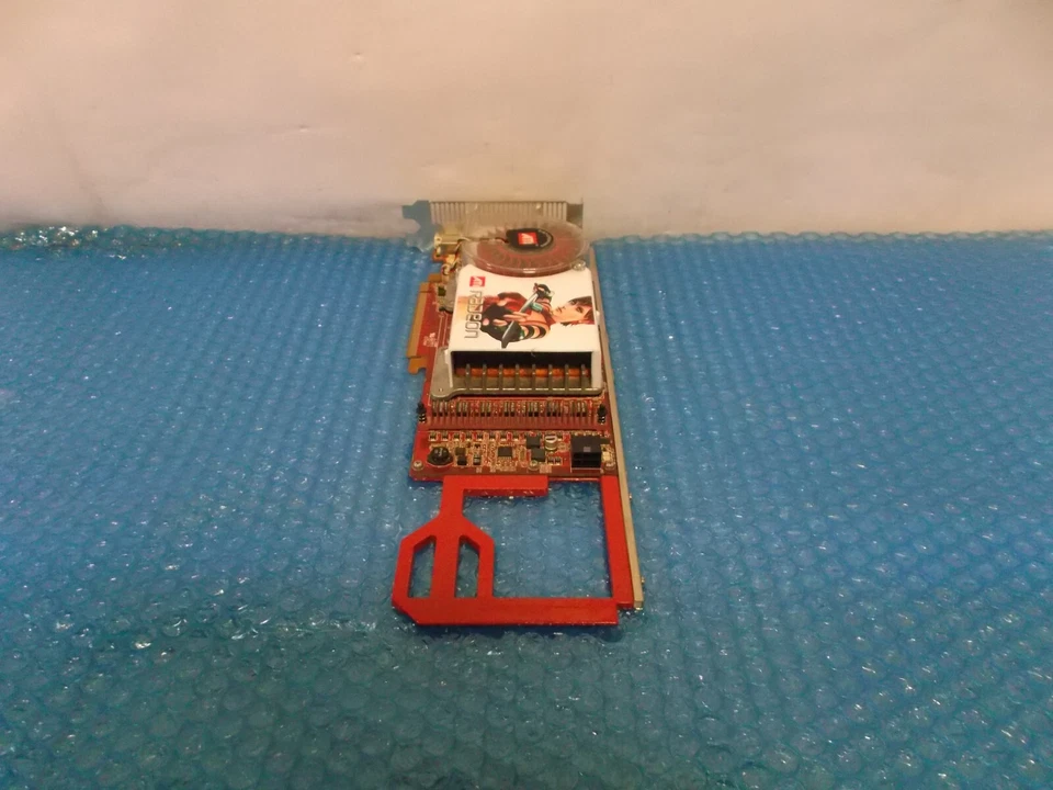 ATI Radeon X1900 XT 512MB PCIe Video Graphics Card 102A5203051 - Image 3 of 4
