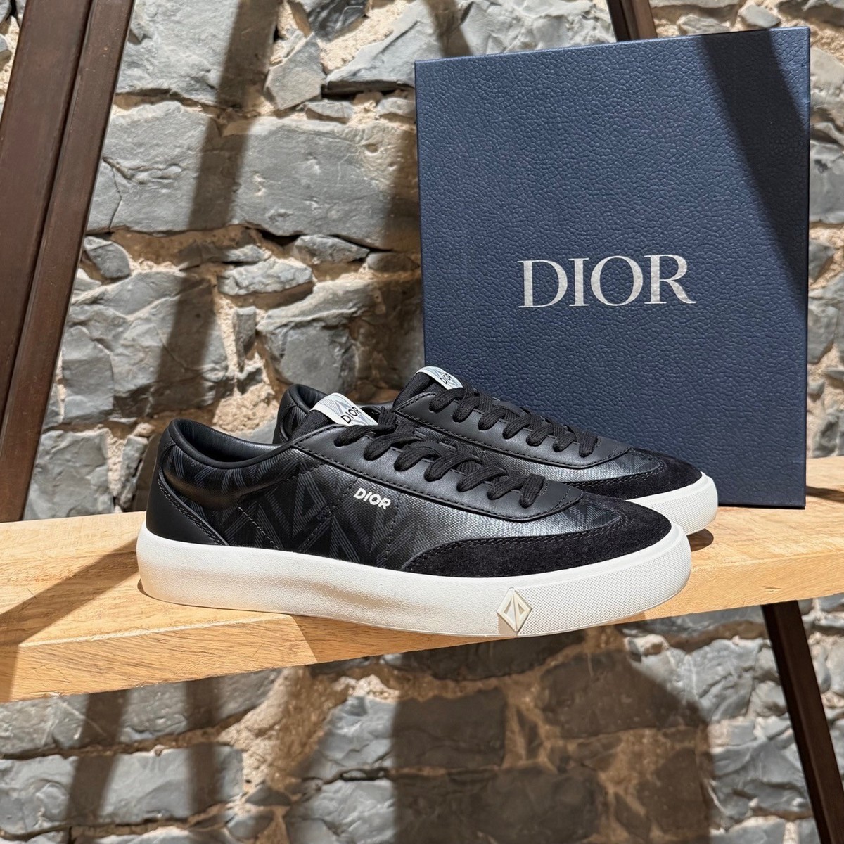 Dior Black CD Diamond Logo B101 Low Top Sneakers - 41 IT - 8US | eBay