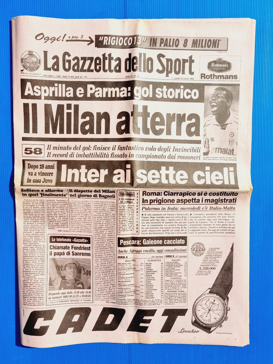 Gazzetta Dello Sport 12 Avril 2015 – Parma-Juventus 1-0 – Inter Milan – Édition Originale