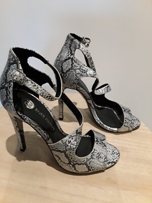 GORGEOUS *RIVER ISLAND* GREY BLACK SNAKESKIN HEELS