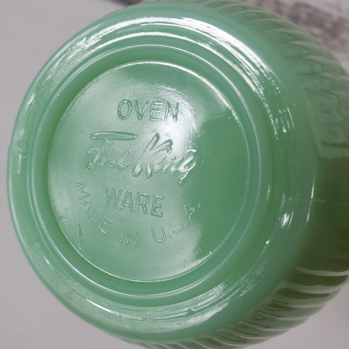 Vintage Jadeite Fire-King Oven Ware Creamer 3 Inch Made In USA Jane Ray - Picture 3 of 5