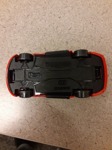 Burago Diecast Metal Dodge Viper RT 10 1:43 Scale. Made in Italy. - Picture 6 of 11
