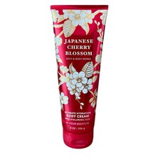 Bath  Body Works Japanese Cherry Blossom Ultimate Hydration Body Cream 8 oz