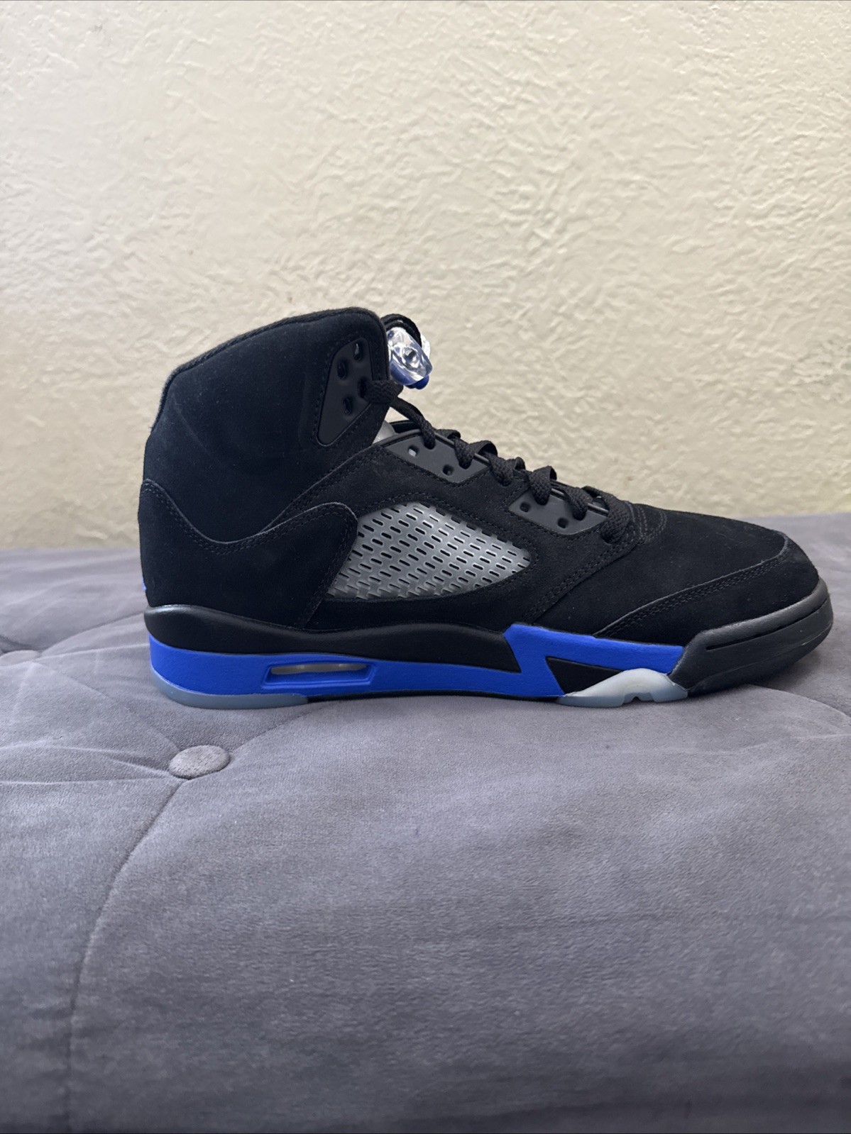 SAOLA Scarpa sinistra solo taglia 9 5 Jordan 5 Retro Mid Racer blu