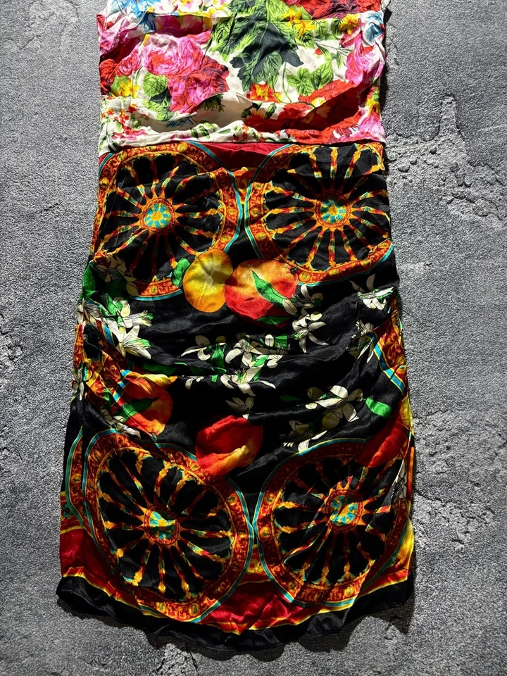 Vestido de seda vintage años 00 Dolce & Gabbana estampado floral de frutas sin mangas talla M Foto 3 de 4