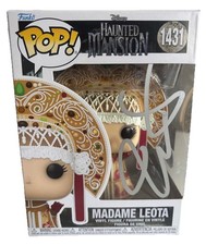 JAMIE LEE CURTIS Signed MADAME LEOTA Funko Pop!  Haunted Mansion Disney SWAU