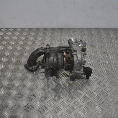 Volkswagen PASSAT 1.4 TSI 110KW Turbolader 03C145702R B7 2012 - Bild 1 von 4