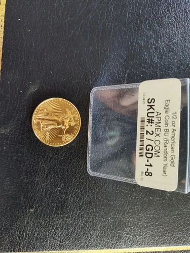 1/2 oz gold american eagle coin