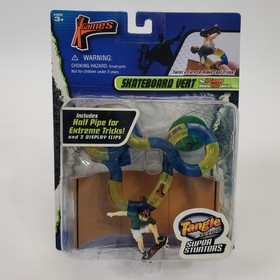 2004 X Games Tangle Action Skateboard Vert NOS Sealed Item 803 Super Stunters