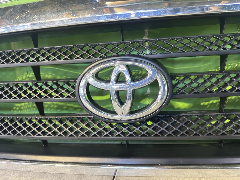 Toyota Tundra 2007 2008 2009 parachoques delantero parrilla cromada OEM Foto 2 de 4