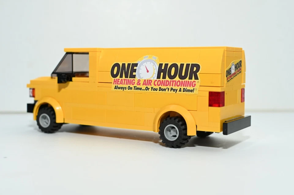 Van de reparo de ar condicionado personalizada modelo construída e compatível com tijolos LEGO® - Imagem 2 de 2