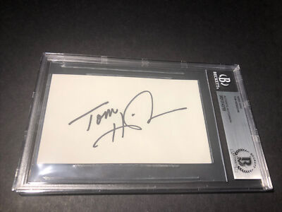 Tom Heinsohn Autographed 3x5 Index Card Beckett Cert BOSTON