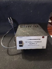 MICRONTA 22-124  12 Volt Power Supply 120 VAC