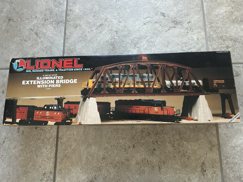 Lionel Zubehör Spur O beleuchtete Verlängerungsbrücke mit Pfeilern 6-12721 | Zustand: New: Other (See Details)