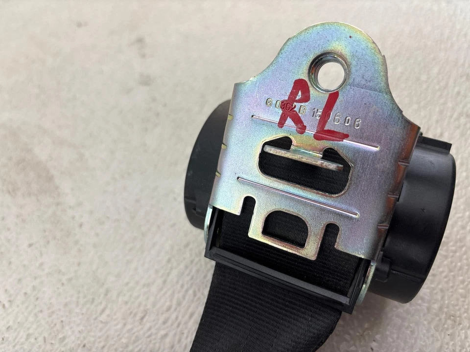 2010-2016 路虎 Lr4 2Nd 行左驾驶员侧座带 Oem — 第 4/4 张图片