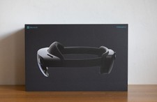 MICROSOFT HOLOLENS 2 SMART GLASSES VR HEADSET DEVICE FROM JPN WITH BOX