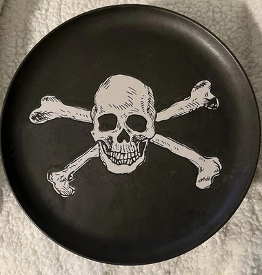 Threshold Halloween Stoneware Matte Black Skull & Crossbones Cake Pedestal Stand