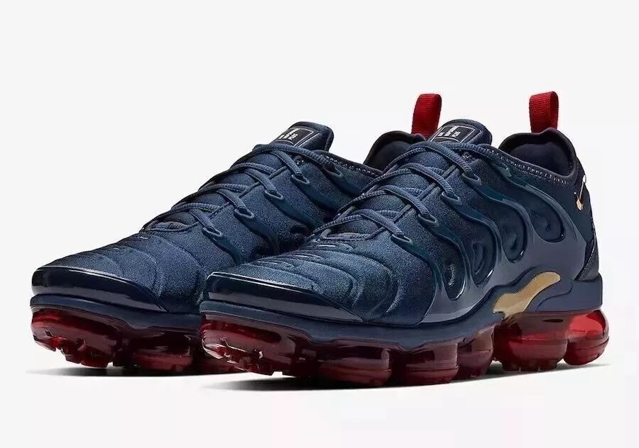 DS Nike Air VaporMax Plus Men's Sneakers, Blue/Red, Sizes 7-12