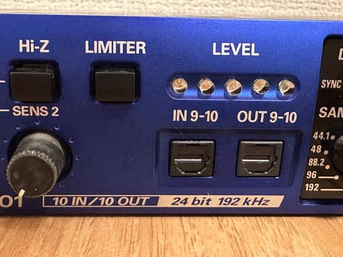 Roland Edirol UA-101 Hi-Speed USB Audio Interface Capture 24 bit 192 kHz - Foto 7 di 11