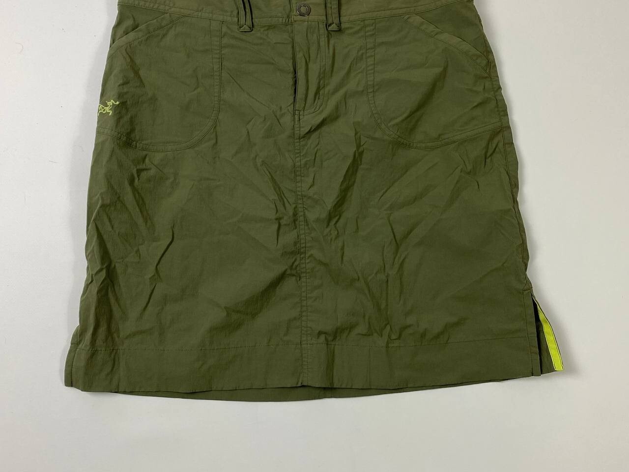 ARC'TERYX minigonna donna verde casual zip mosca taglia 8 W29
