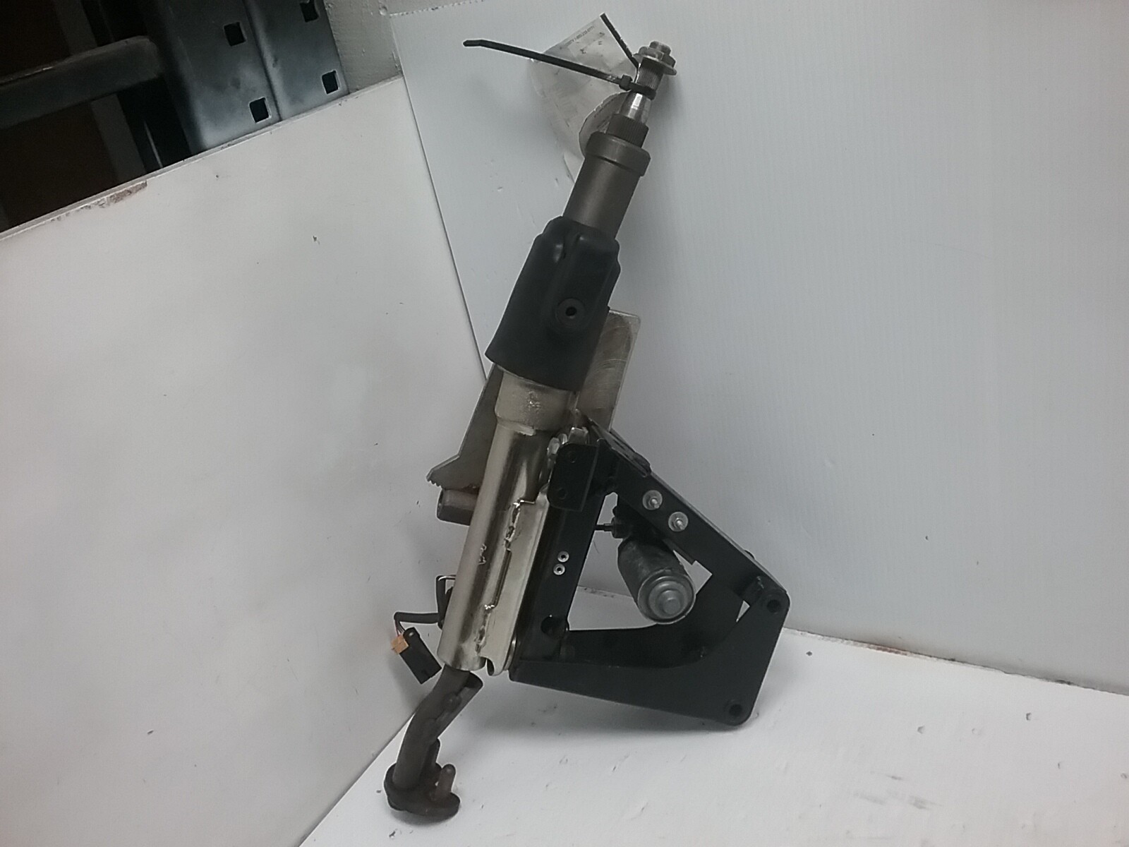 1992-1998 Bentley Brooklands Steering Column Assembly 238.6E1Q97 6.8L V8