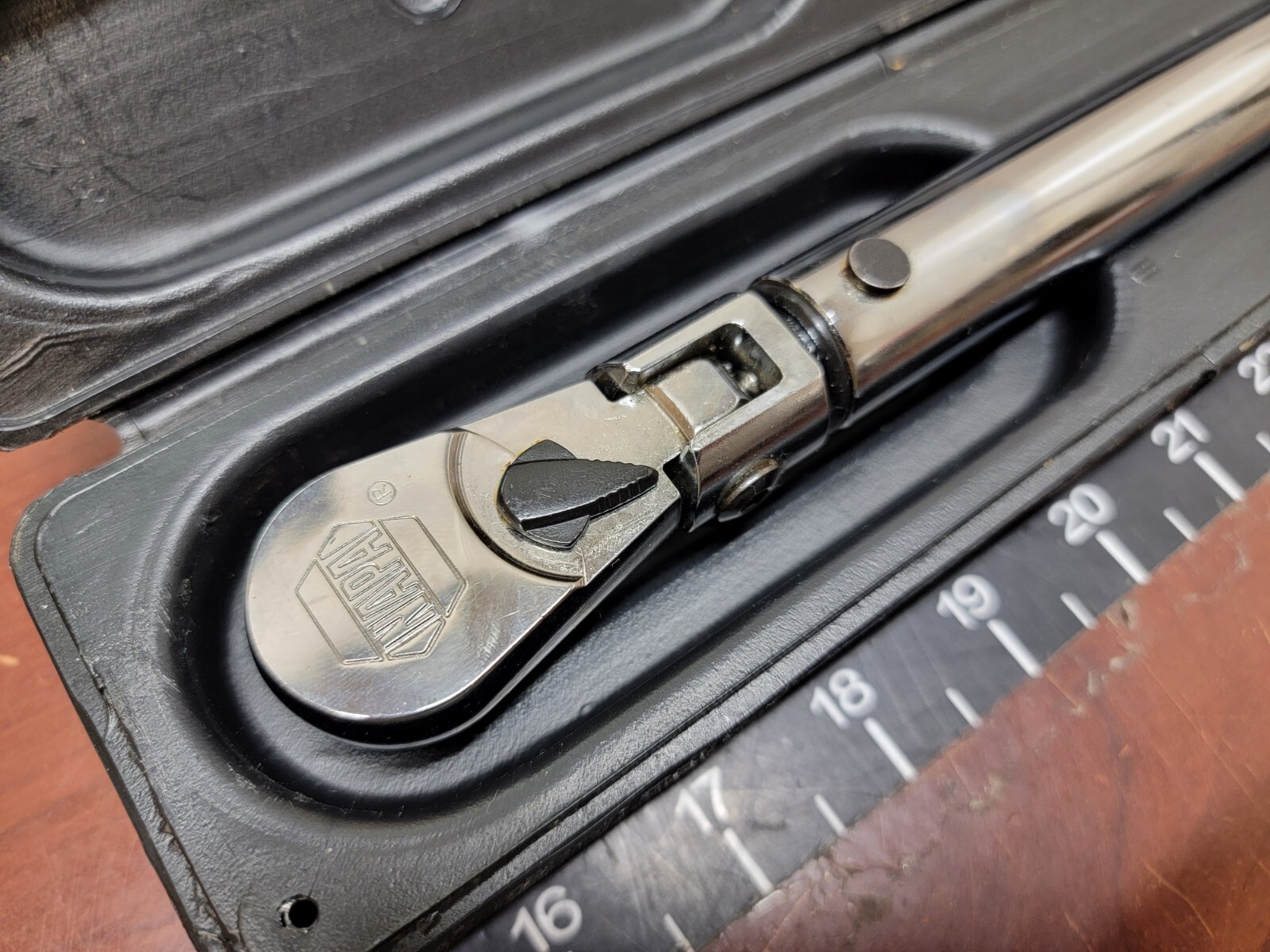 Napa Tools 4217 1/2'' Drive Click Style Torque Wrench w/ Case cx eBay